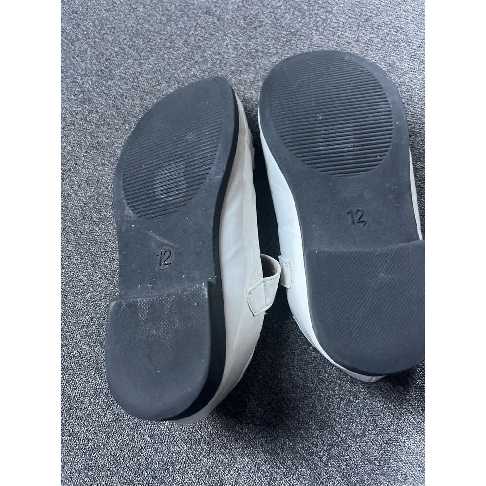 Unbranded Mary Jane Flats Kids Size‎ 12 White Patent Bow Dress Shoes